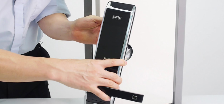 Digital Lock Installation Shafter